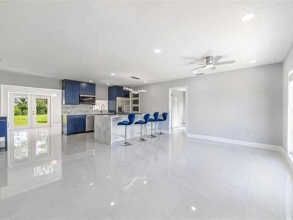 1809 SW Capehart Ave, Port St Lucie, FL 34953