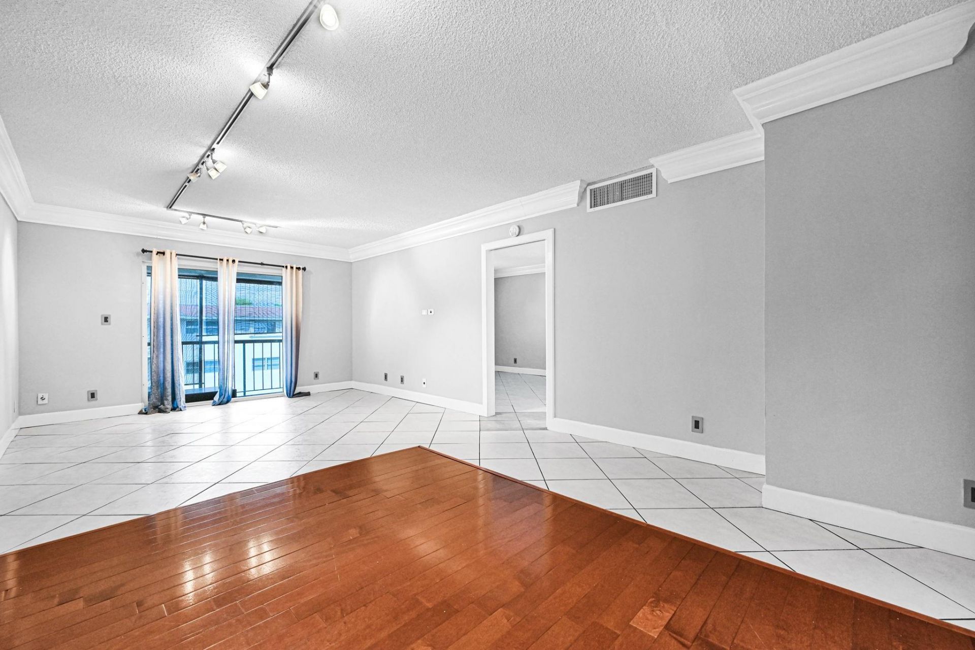 1775 N Andrews Square, Unit 308W, Fort Lauderdale, FL 33311 Photo