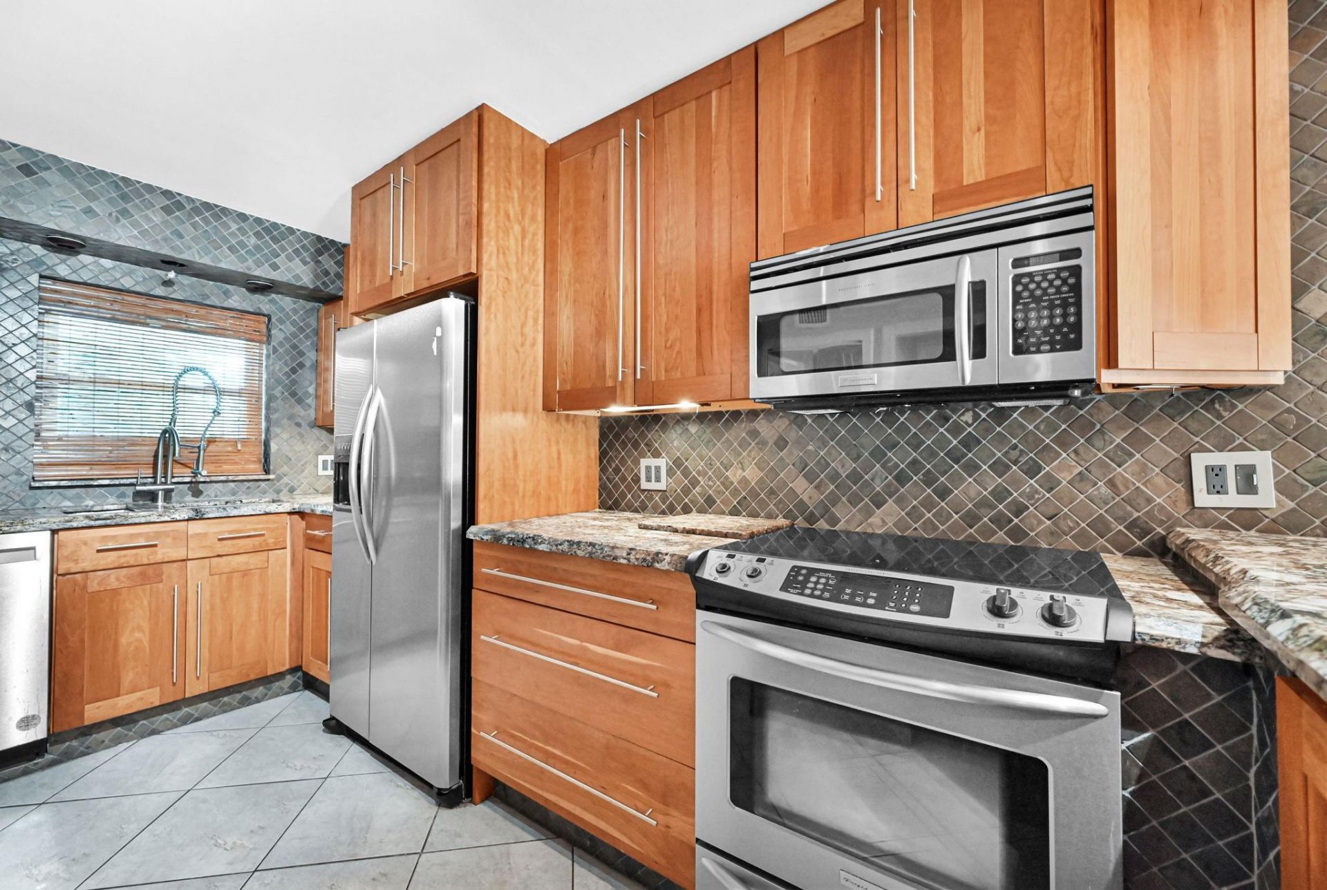 1775 N Andrews Square, Unit 308W, Fort Lauderdale, FL 33311 Photo