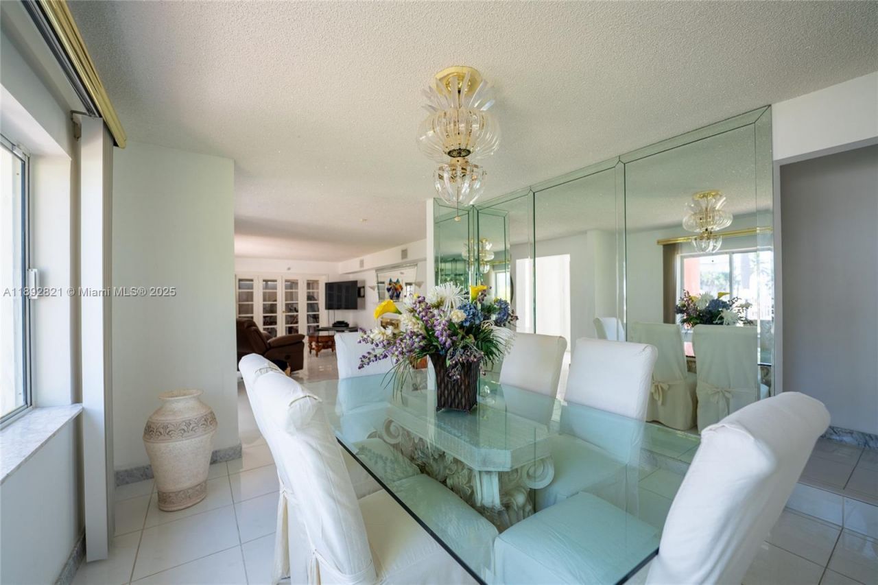 2701 N Atlantic Blvd, Fort Lauderdale, FL 33308 Photo