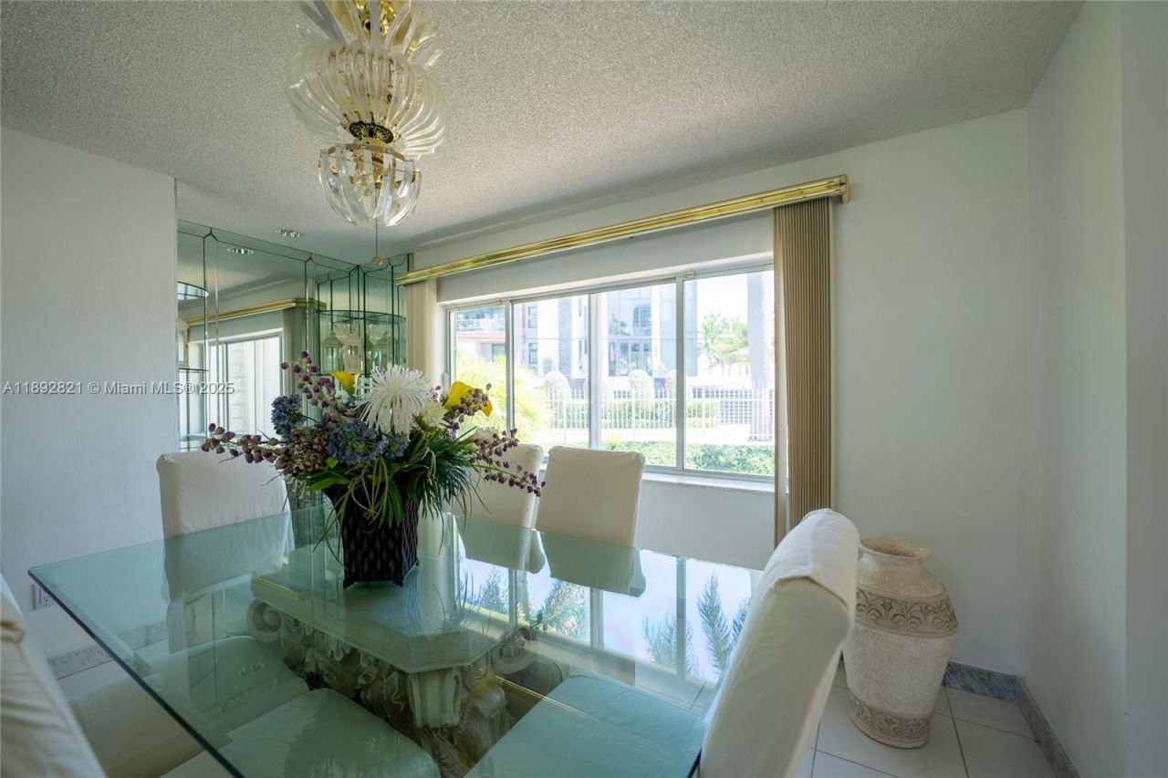 2701 N Atlantic Blvd, Fort Lauderdale, FL 33308 Photo