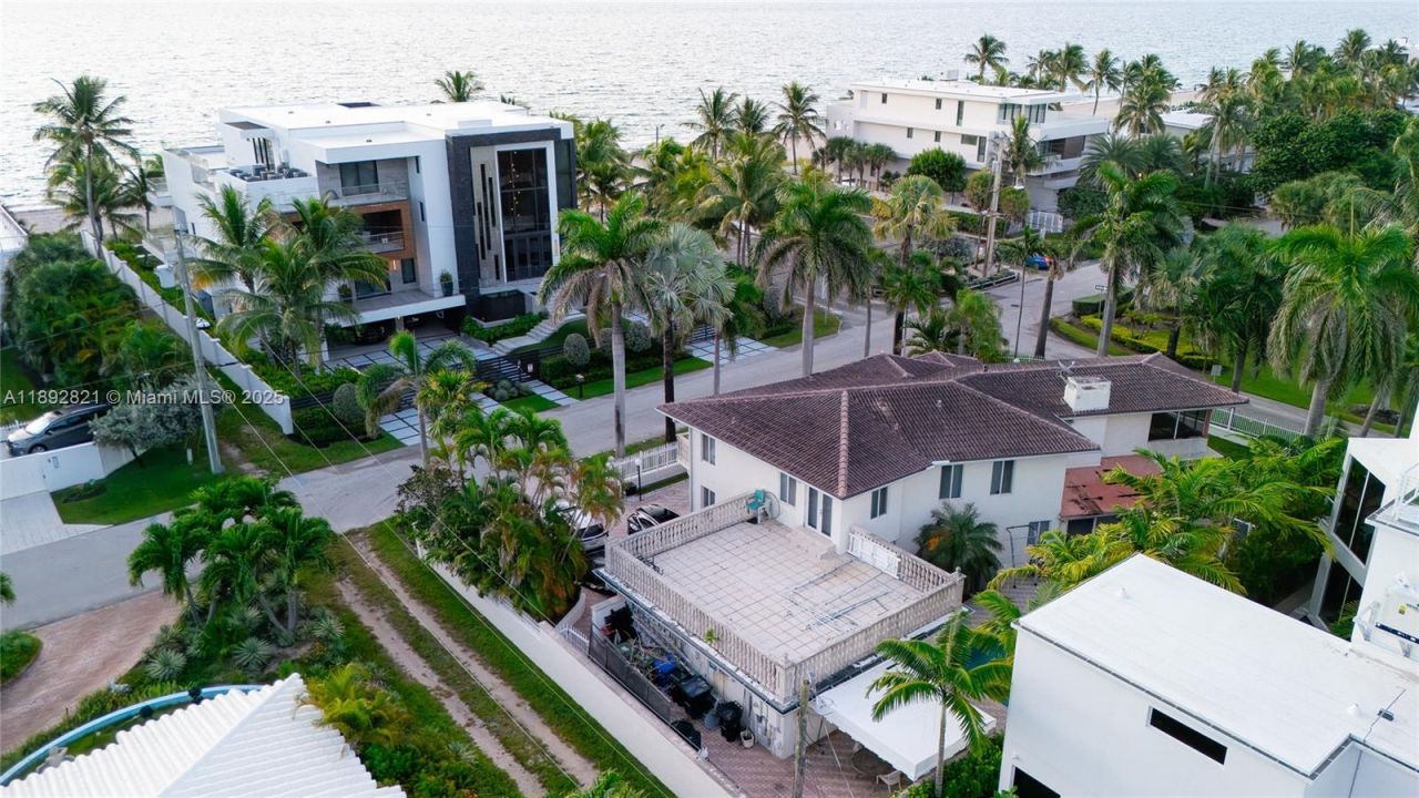 2701 N Atlantic Blvd, Fort Lauderdale, FL 33308 Photo