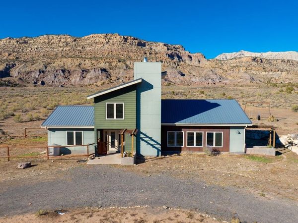 1570 45 1/2 Road, De Beque, CO 81630