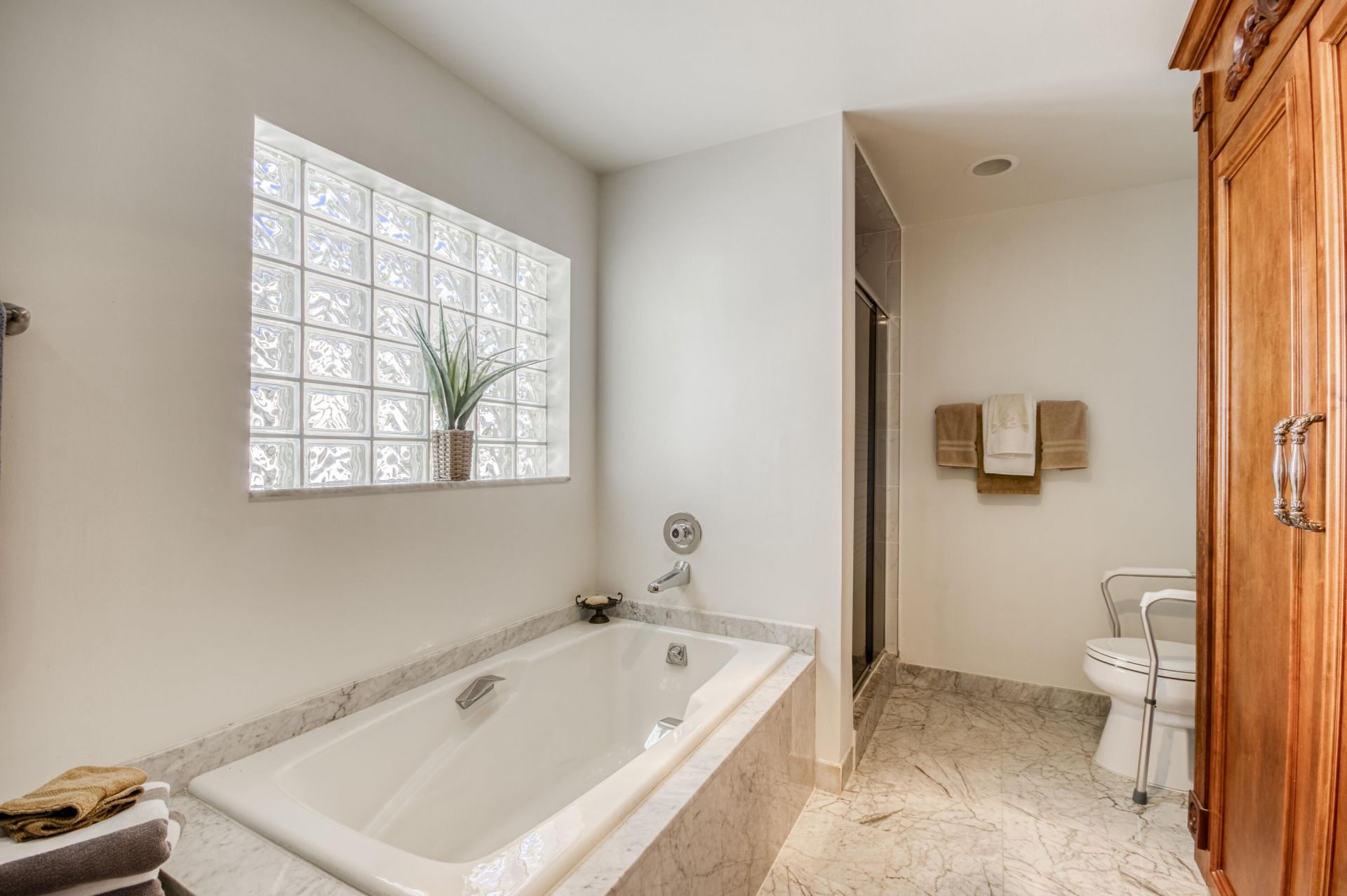 3 Brentwood Drive, Boynton Beach, FL 33436 Photo