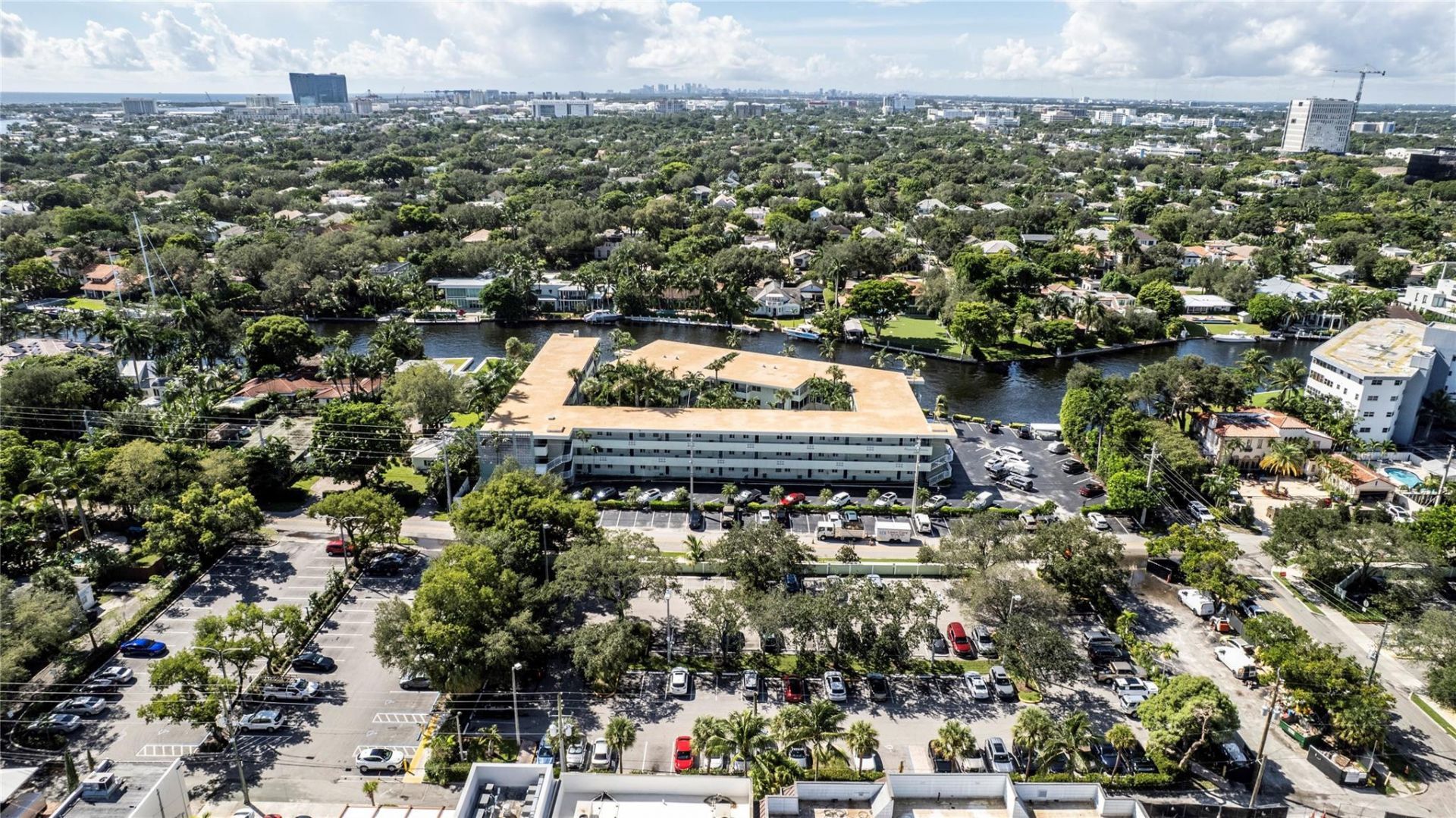 1000 SE 4th Street, Unit 209, Fort Lauderdale, FL 33301 Photo