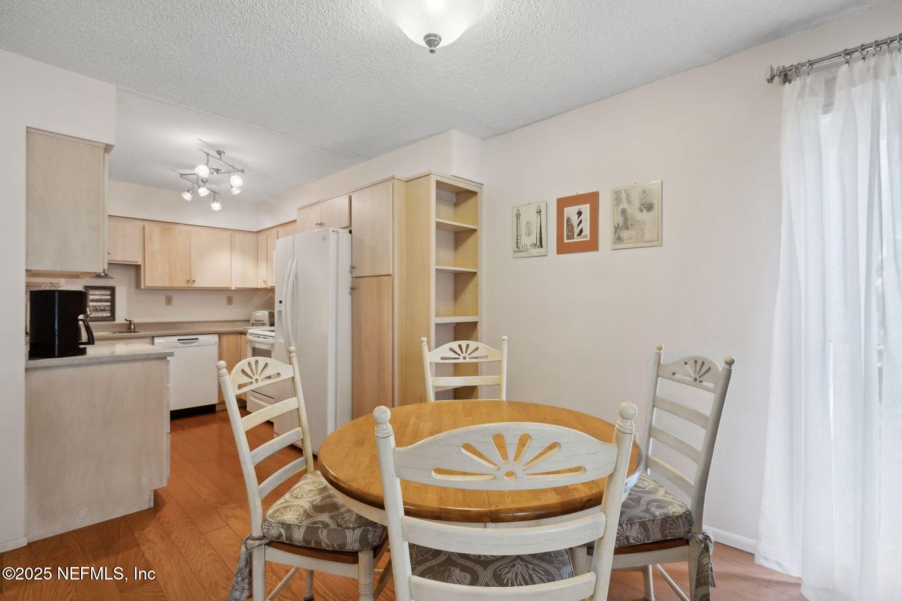 210 River Bend Place, Unit B, Welaka, FL 32193 Photo