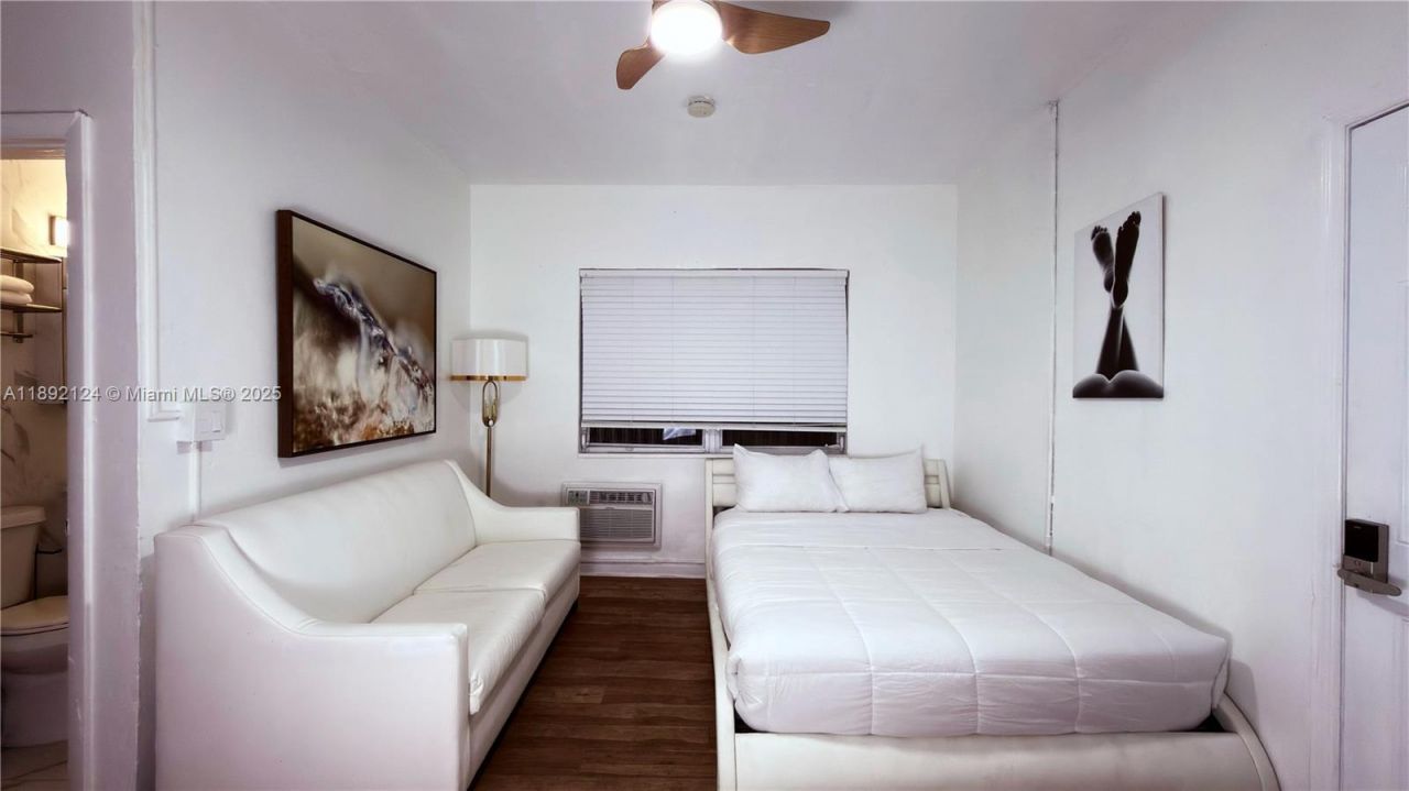545 Michigan Ave, Unit 2, Miami Beach, FL 33139 Photo