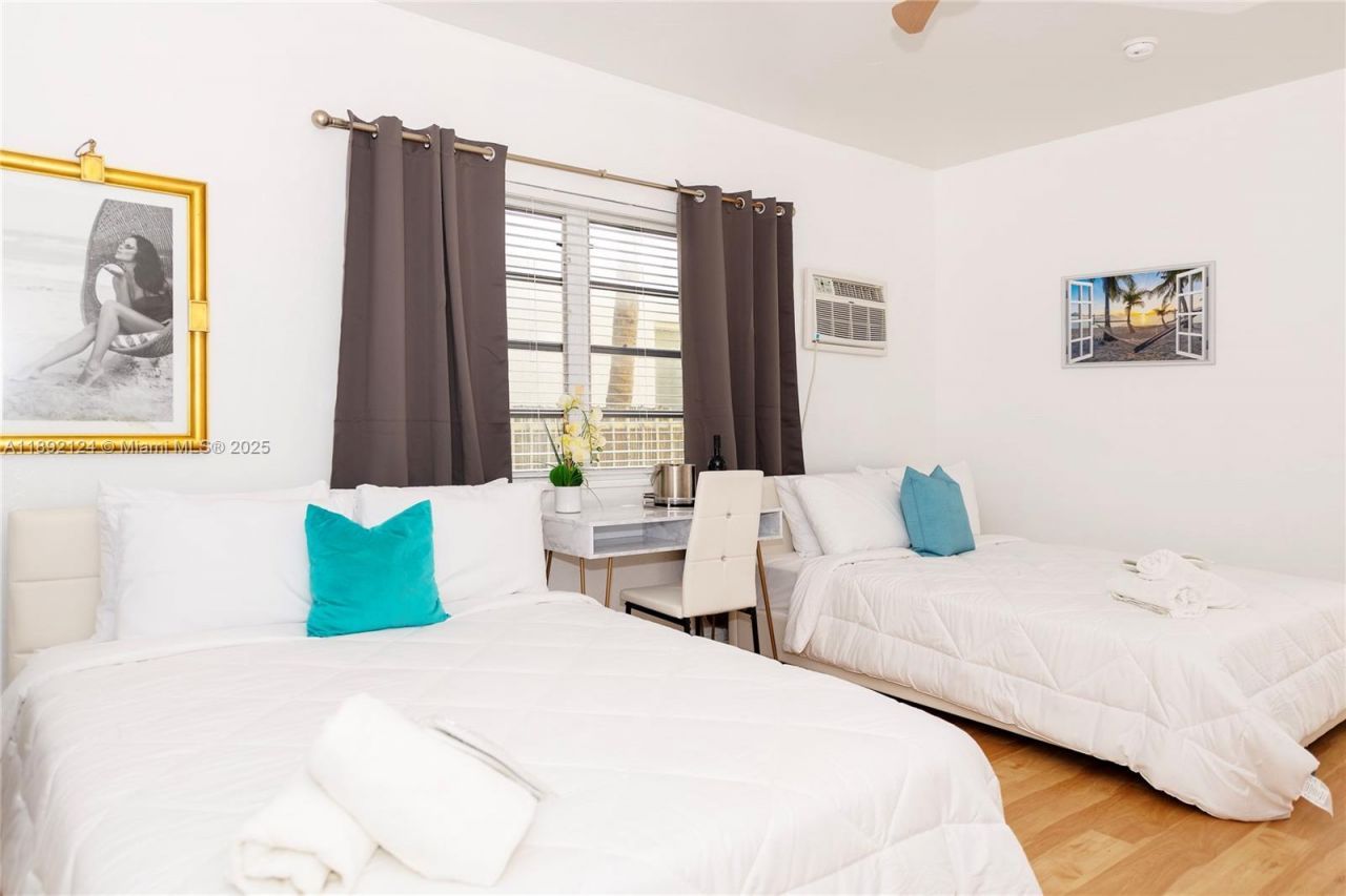 545 Michigan Ave, Unit 2, Miami Beach, FL 33139 Photo