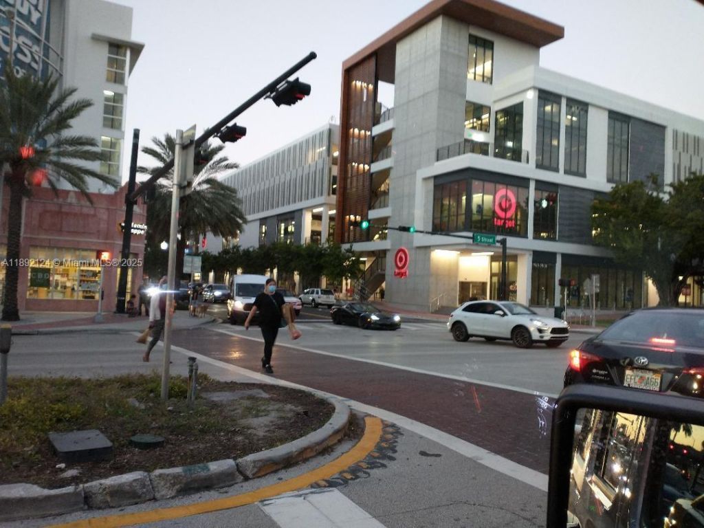 545 Michigan Ave, Unit 2, Miami Beach, FL 33139 Photo