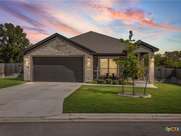 707 Eagle Pass Drive, Salado, TX 76571