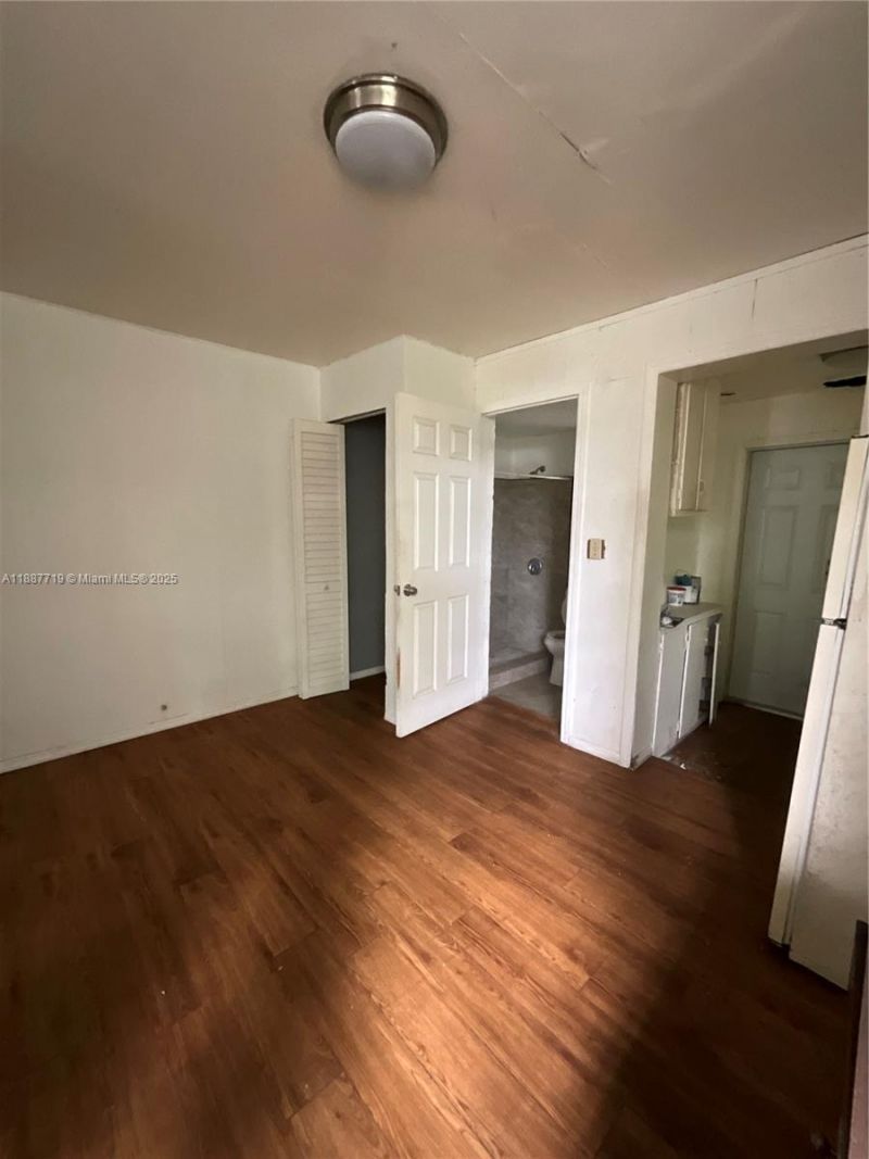 Please Call For Address, Miami, FL 33150 Photo