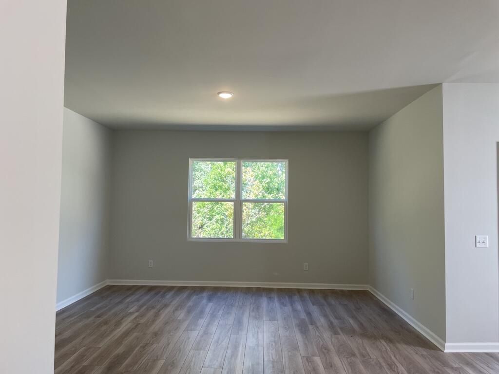 239 W Bradford Pointe Drive Photo 16