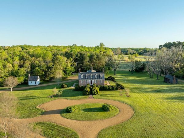 1425 TWIGGS FERRY RD, Hartfield, VA 23071