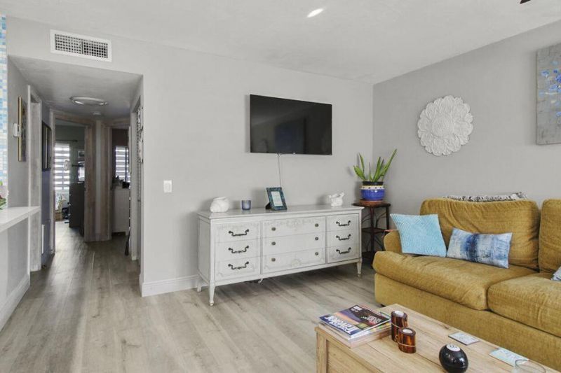 2920 Lake Osborne Drive, Unit 103, Lake Worth Beach, FL 33461 Photo