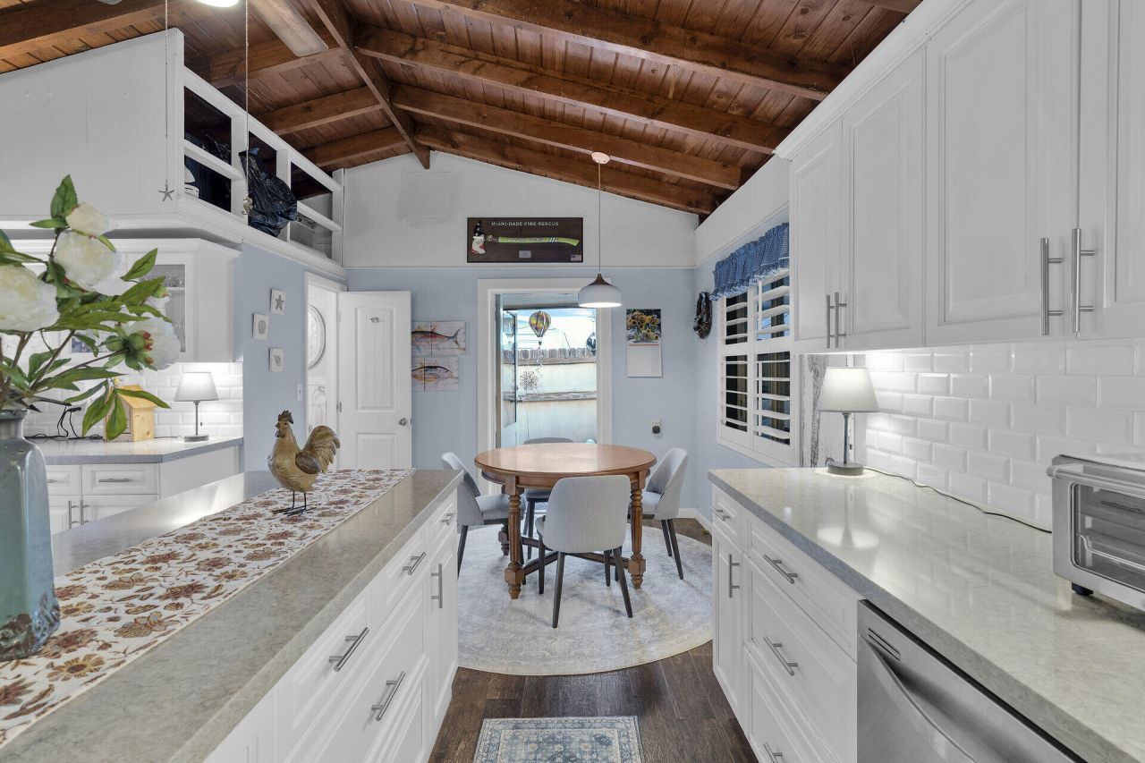 38 Pirates Drive, Key Largo, FL 33037 Photo