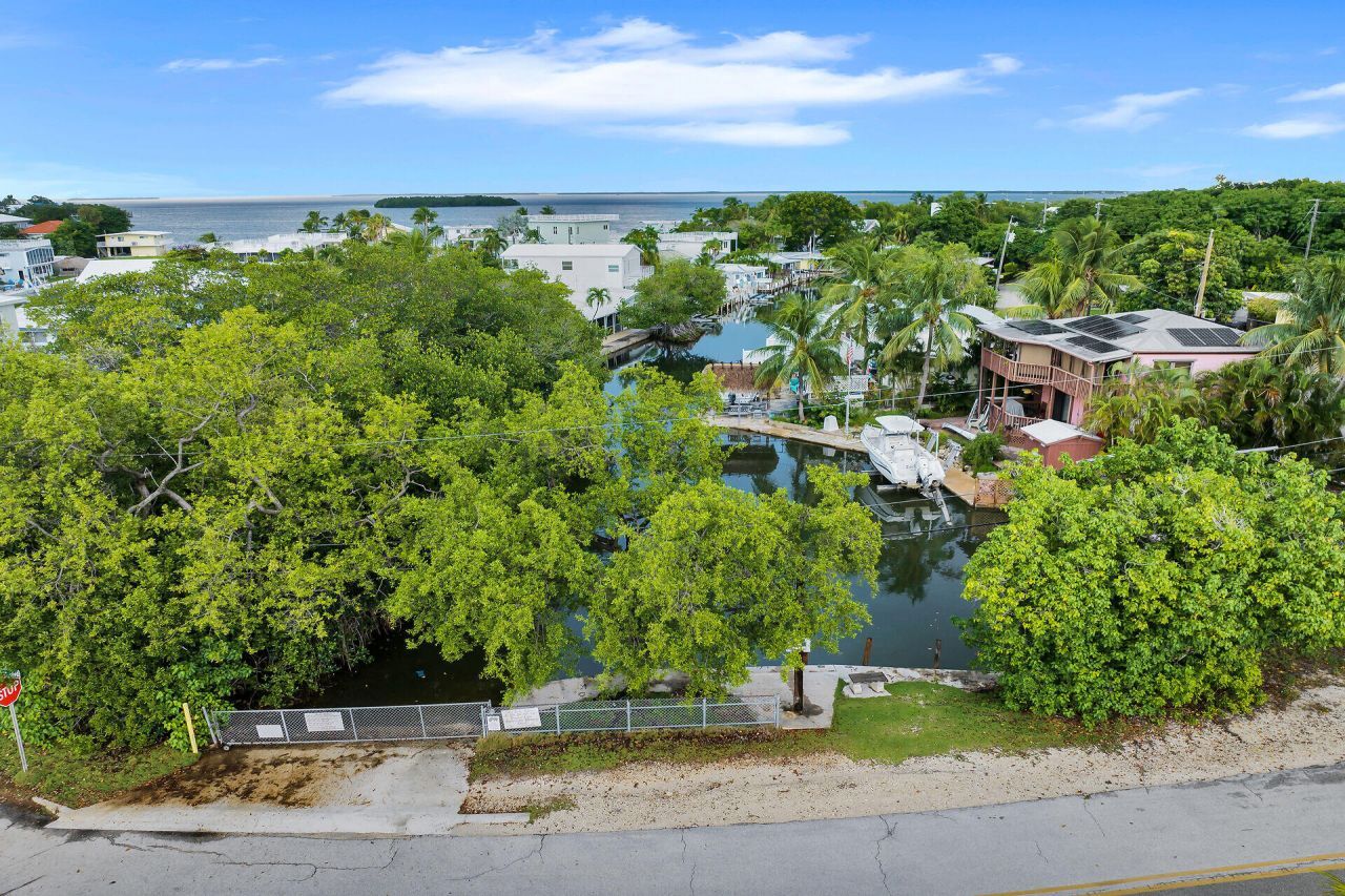 38 Pirates Drive, Key Largo, FL 33037 Photo