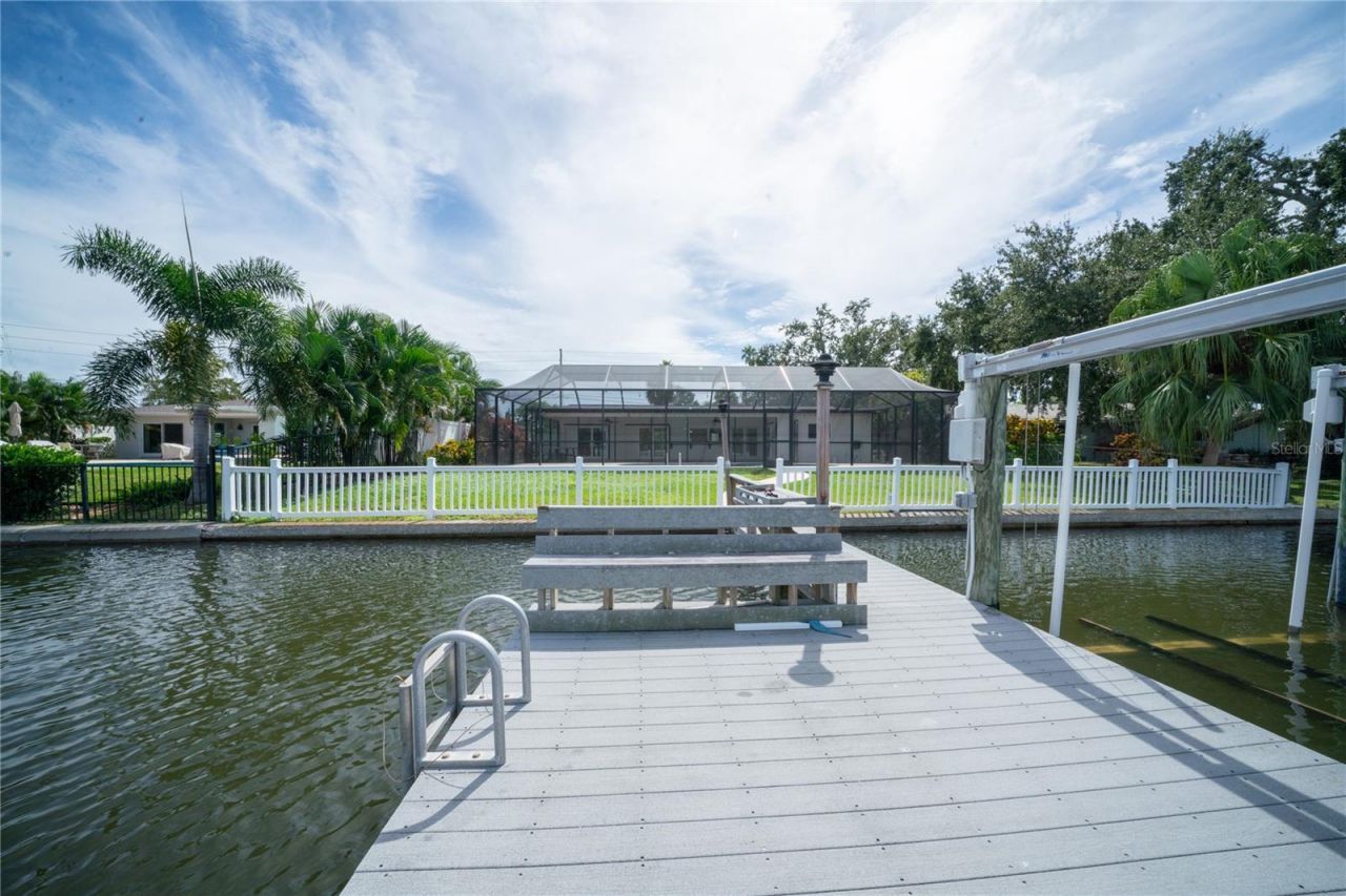 5119 Venetian Boulevard Ne, Saint Petersburg, FL 33703 Photo