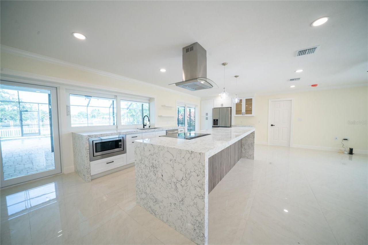 5119 Venetian Boulevard Ne, Saint Petersburg, FL 33703 Photo