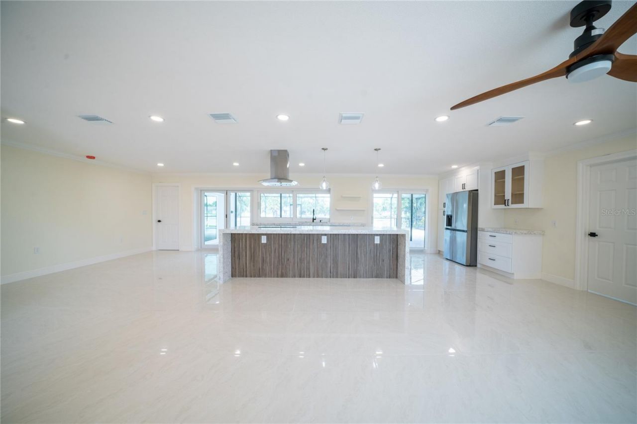 5119 Venetian Boulevard Ne, Saint Petersburg, FL 33703 Photo