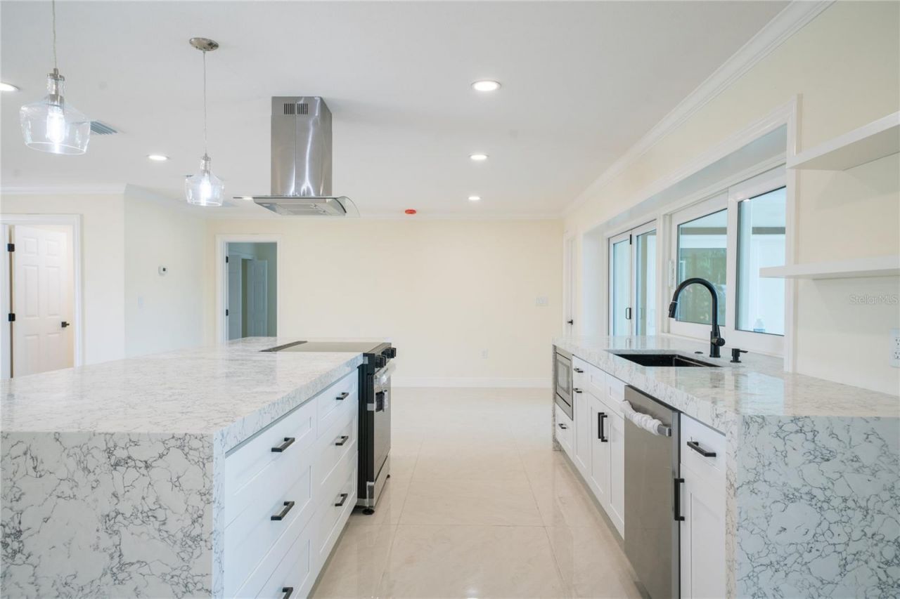 5119 Venetian Boulevard Ne, Saint Petersburg, FL 33703 Photo