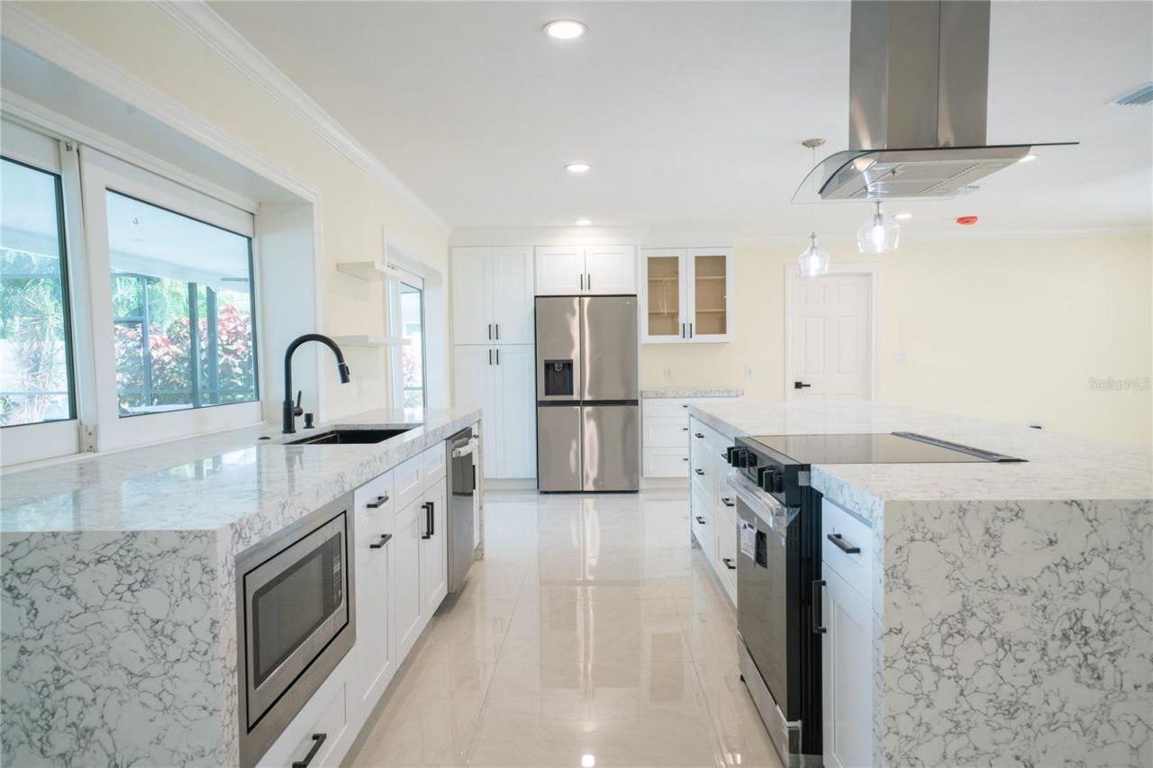 5119 Venetian Boulevard Ne, Saint Petersburg, FL 33703 Photo