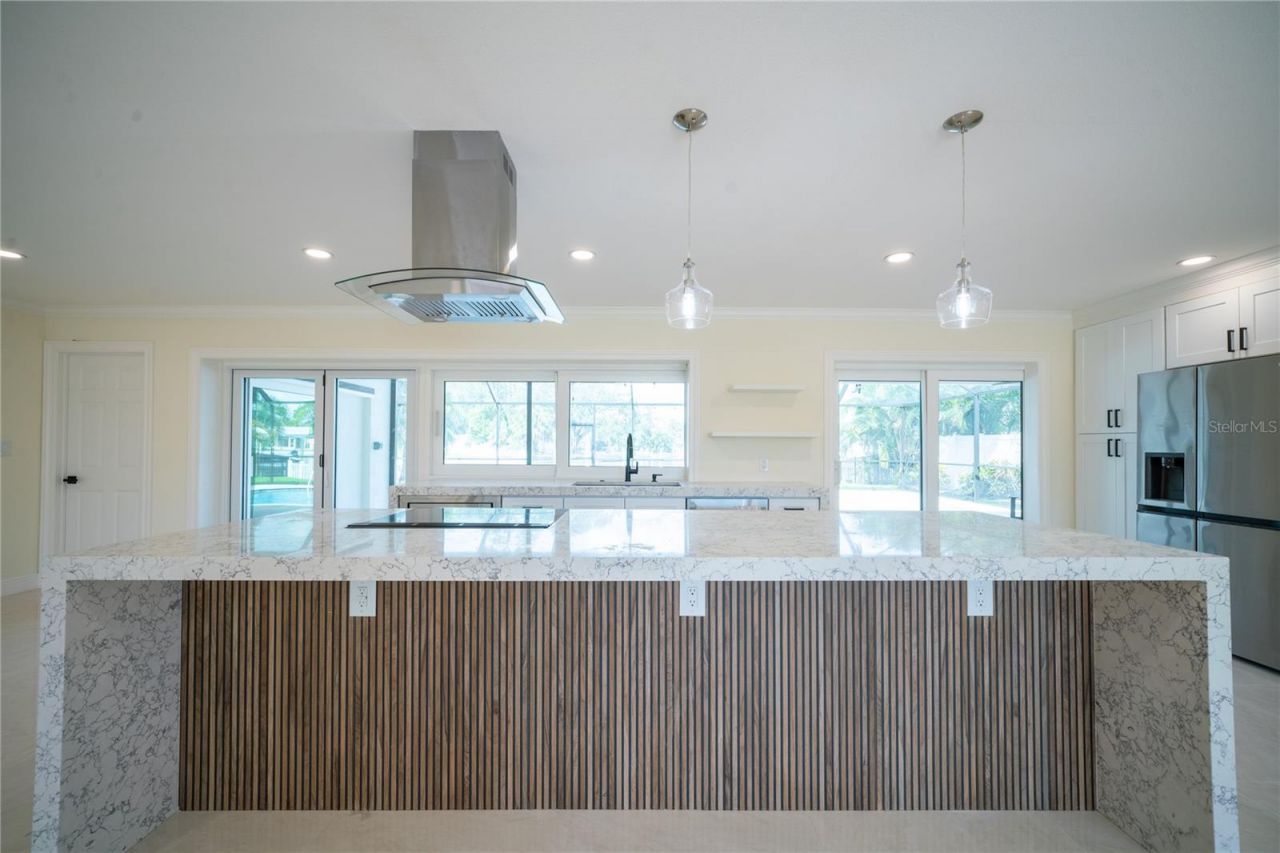 5119 Venetian Boulevard Ne, Saint Petersburg, FL 33703 Photo