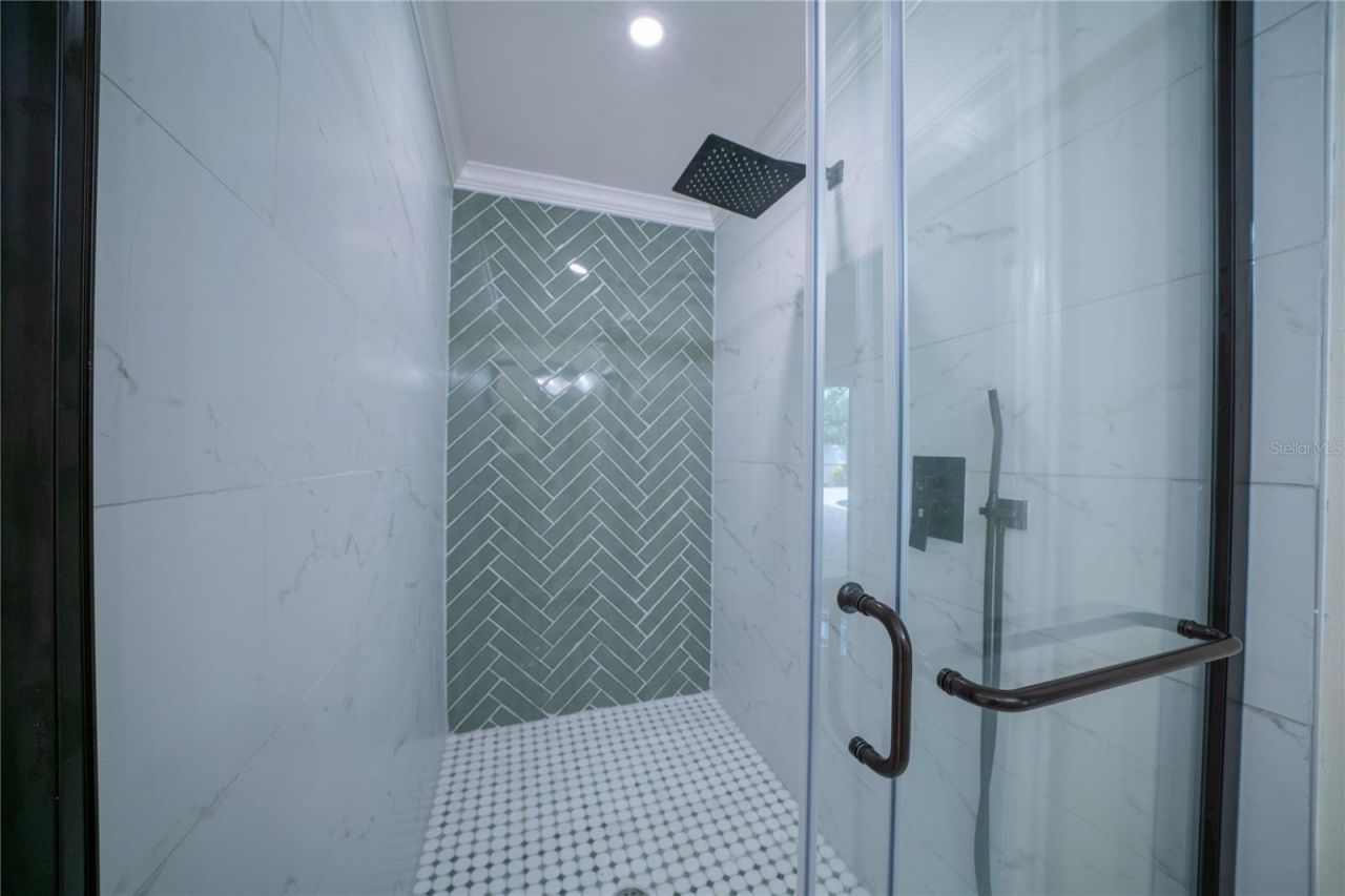 5119 Venetian Boulevard Ne, Saint Petersburg, FL 33703 Photo