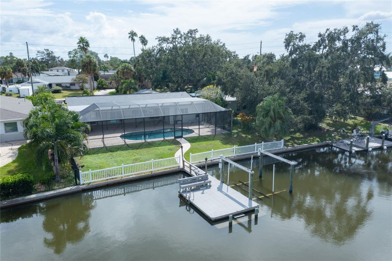 5119 Venetian Boulevard Ne, Saint Petersburg, FL 33703 Photo