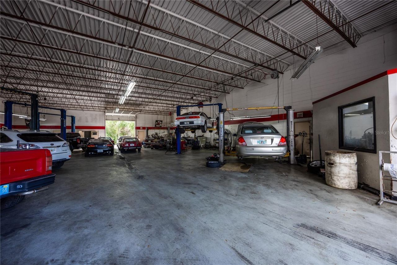 529 North N Us 17/92, Longwood, FL 32750 Photo