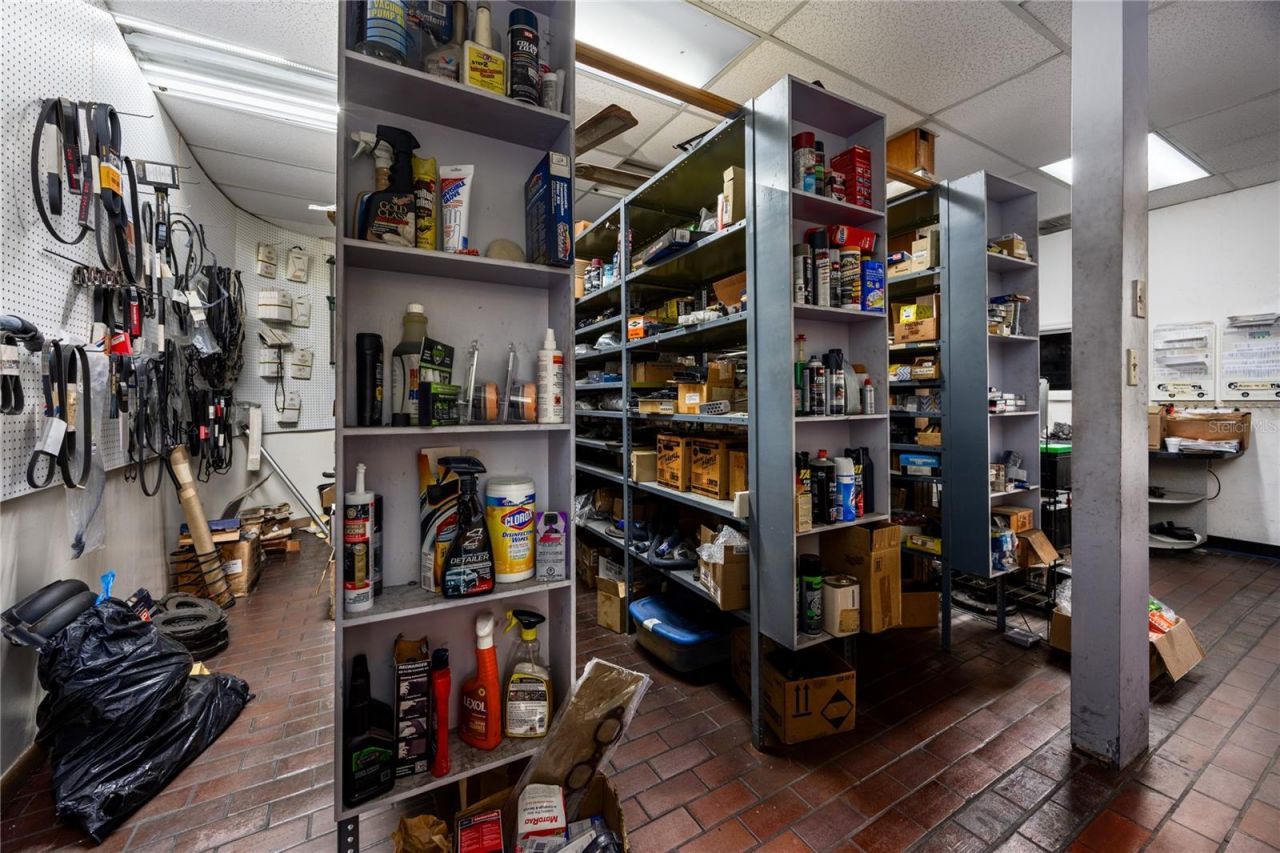 529 North N Us 17/92, Longwood, FL 32750 Photo