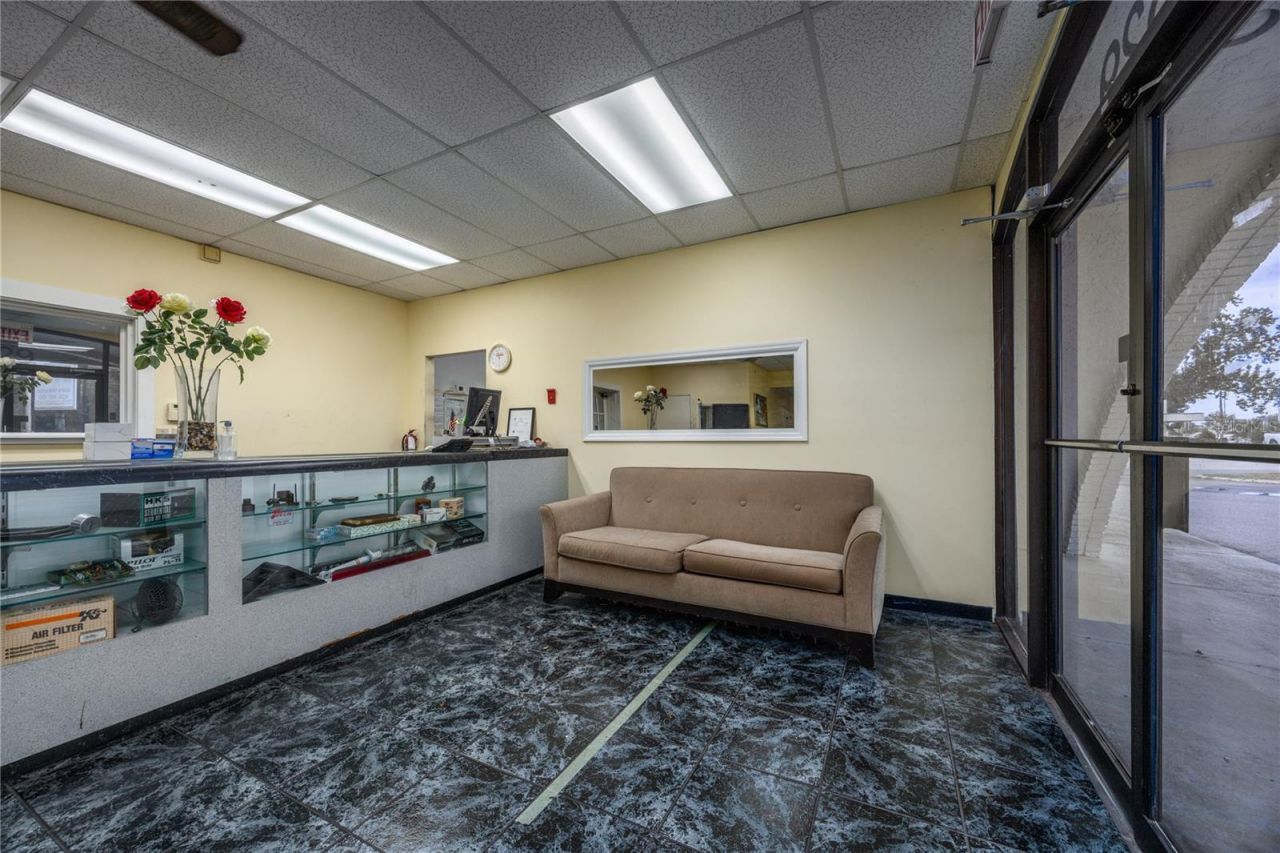 529 North N Us 17/92, Longwood, FL 32750 Photo