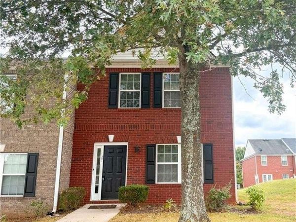 7712 Autry Circle, Unit 201, Douglasville, GA 30134