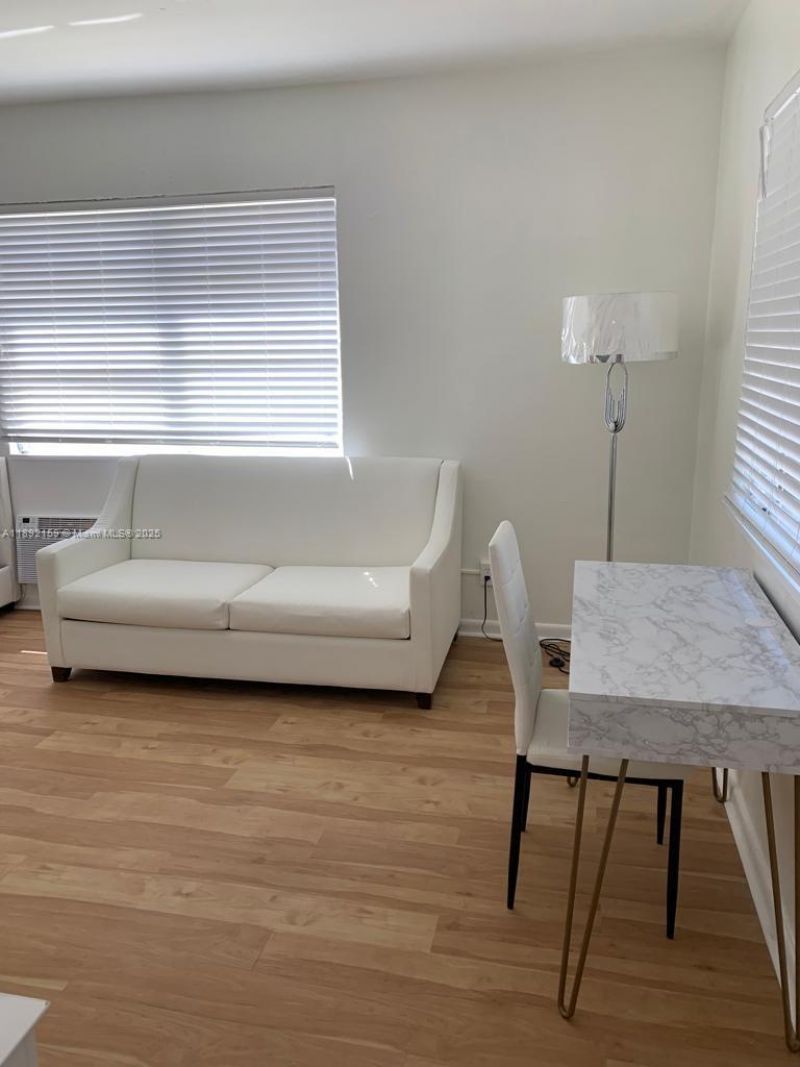 545 Michigan Ave, Unit 3, Miami Beach, FL 33139 Photo