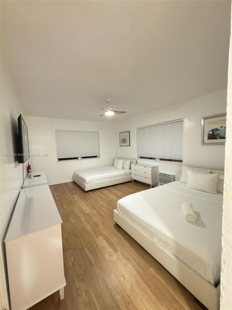 545 Michigan Ave, Unit 4, Miami Beach, FL 33139 Photo