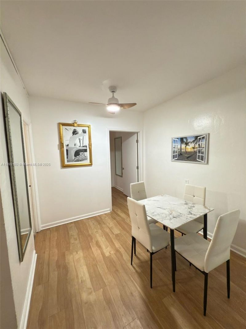 545 Michigan Ave, Unit 4, Miami Beach, FL 33139 Photo