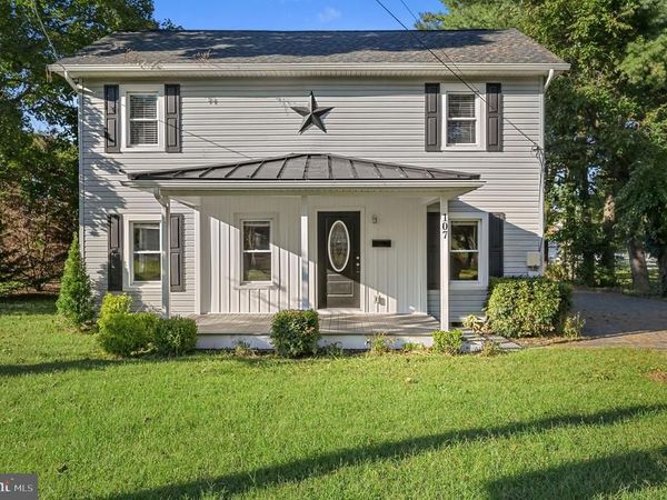 107 SOUTHERN BOULEVARD, WYOMING, DE 19934