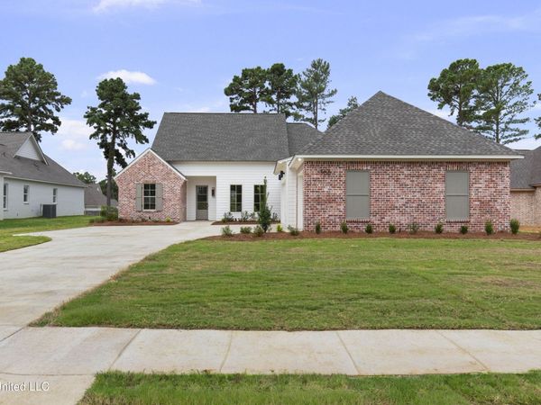 366 Wellstone Place, Madison, MS 39110