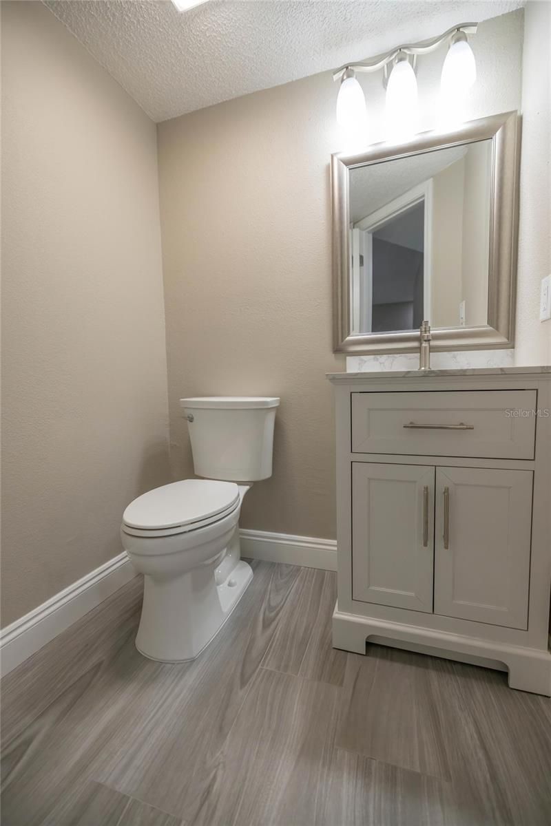 740 N Fairfield Drive, Pensacola, FL 32506 Photo