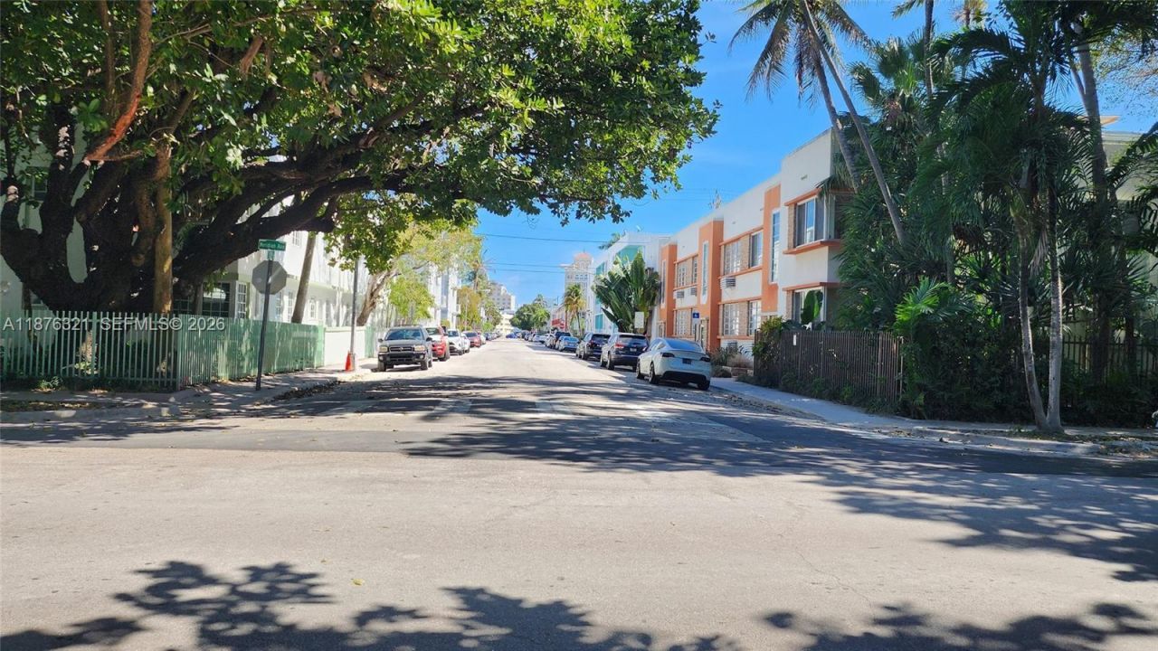 730 12th St, Unit 9, Miami Beach, FL 33139 Photo