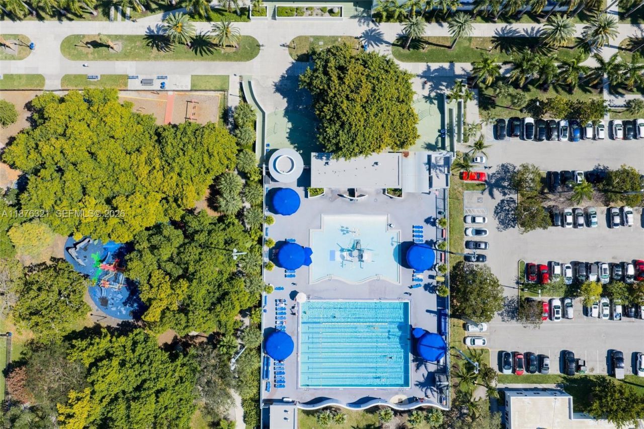 730 12th St, Unit 9, Miami Beach, FL 33139 Photo