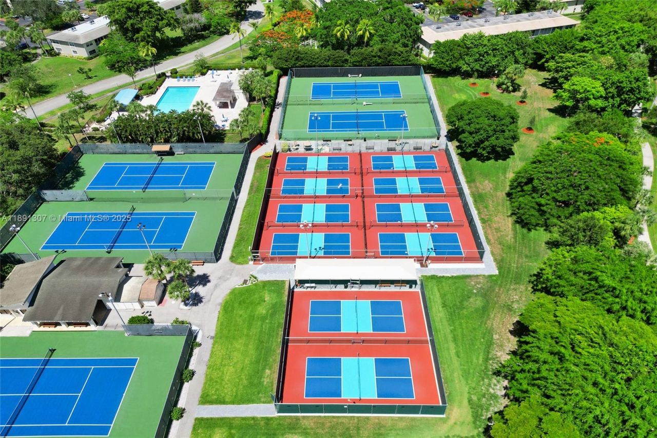 3001 Portofino Isle, Unit K2, Coconut Creek, FL 33066 Photo