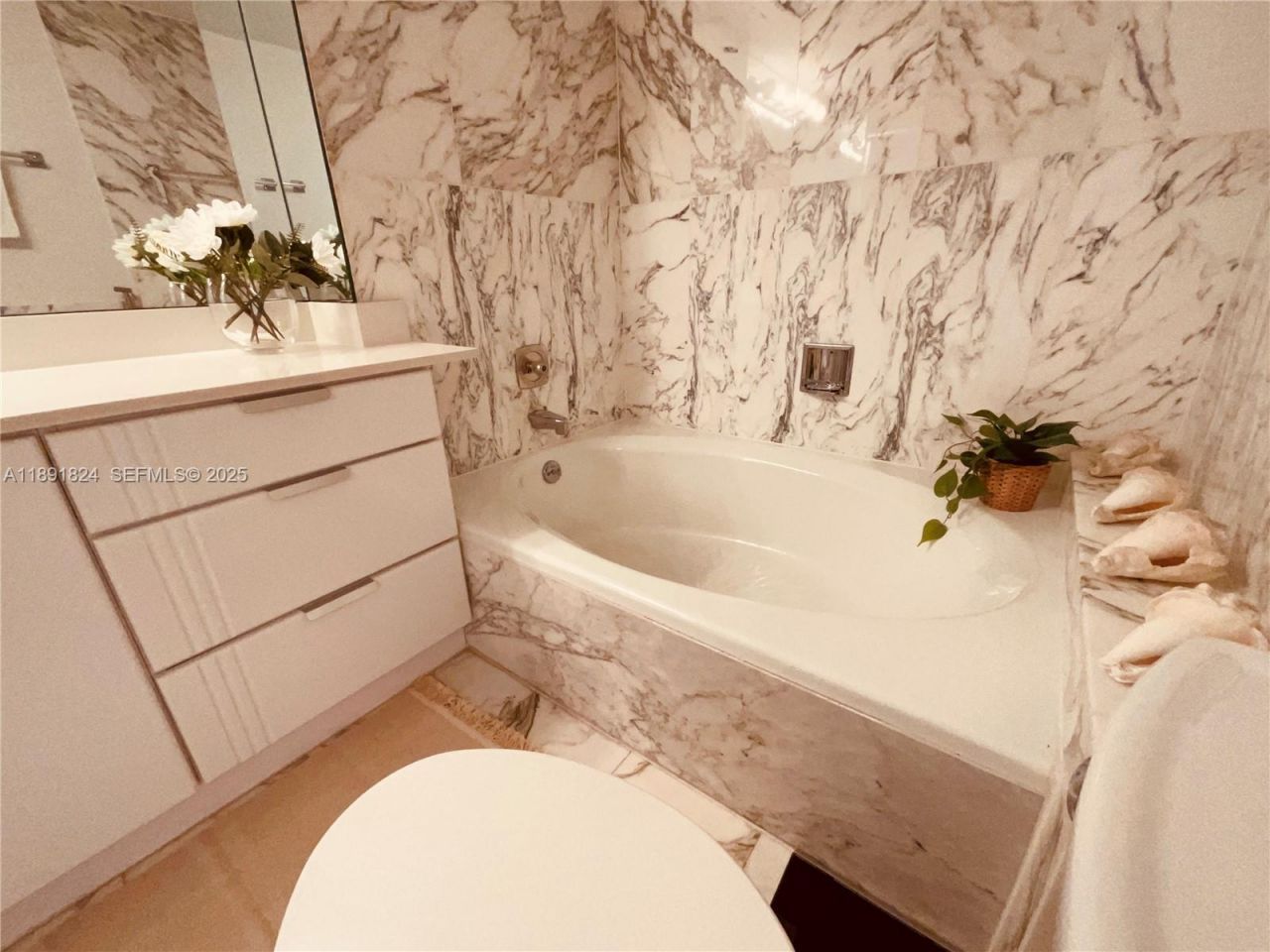 4900 N Ocean Blvd, Unit 1217, Lauderdale by the Sea, FL 33308 Photo