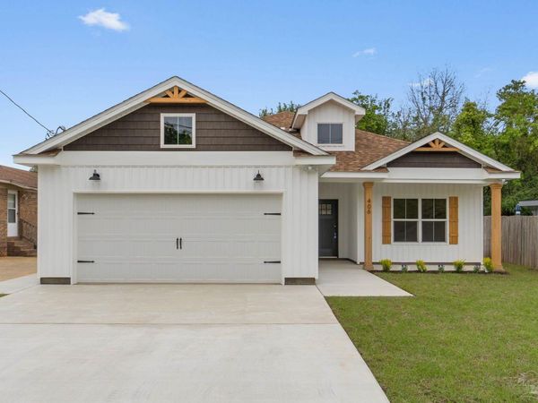 406 Hancock Ln, Pensacola, FL 32503