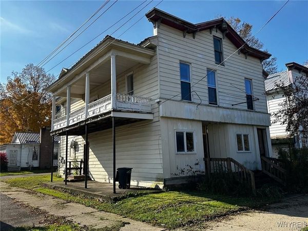 16 Main Street, Forestville, NY 14062