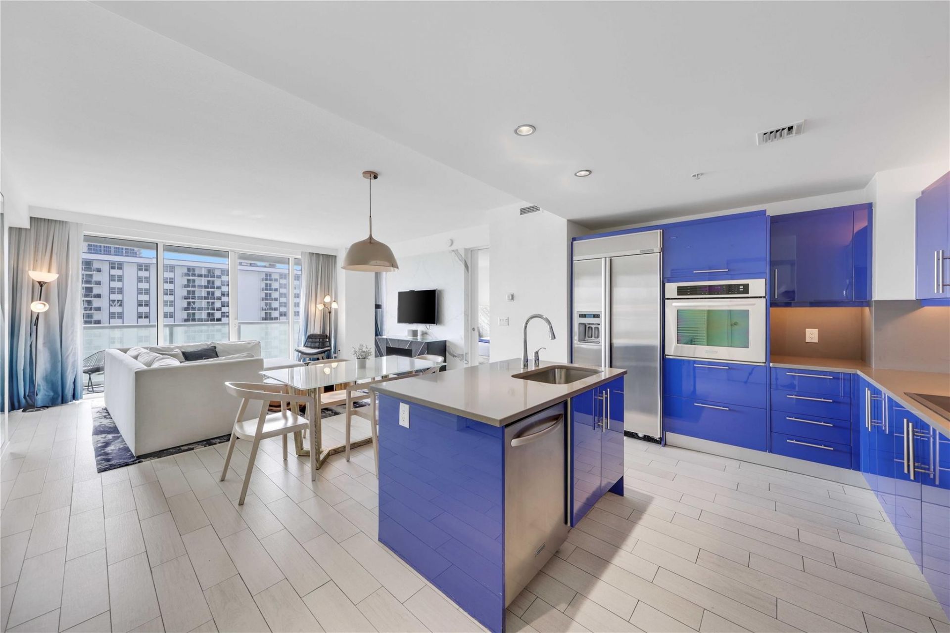 3101 Bayshore, Unit 1007, Fort Lauderdale, FL 33304 Photo