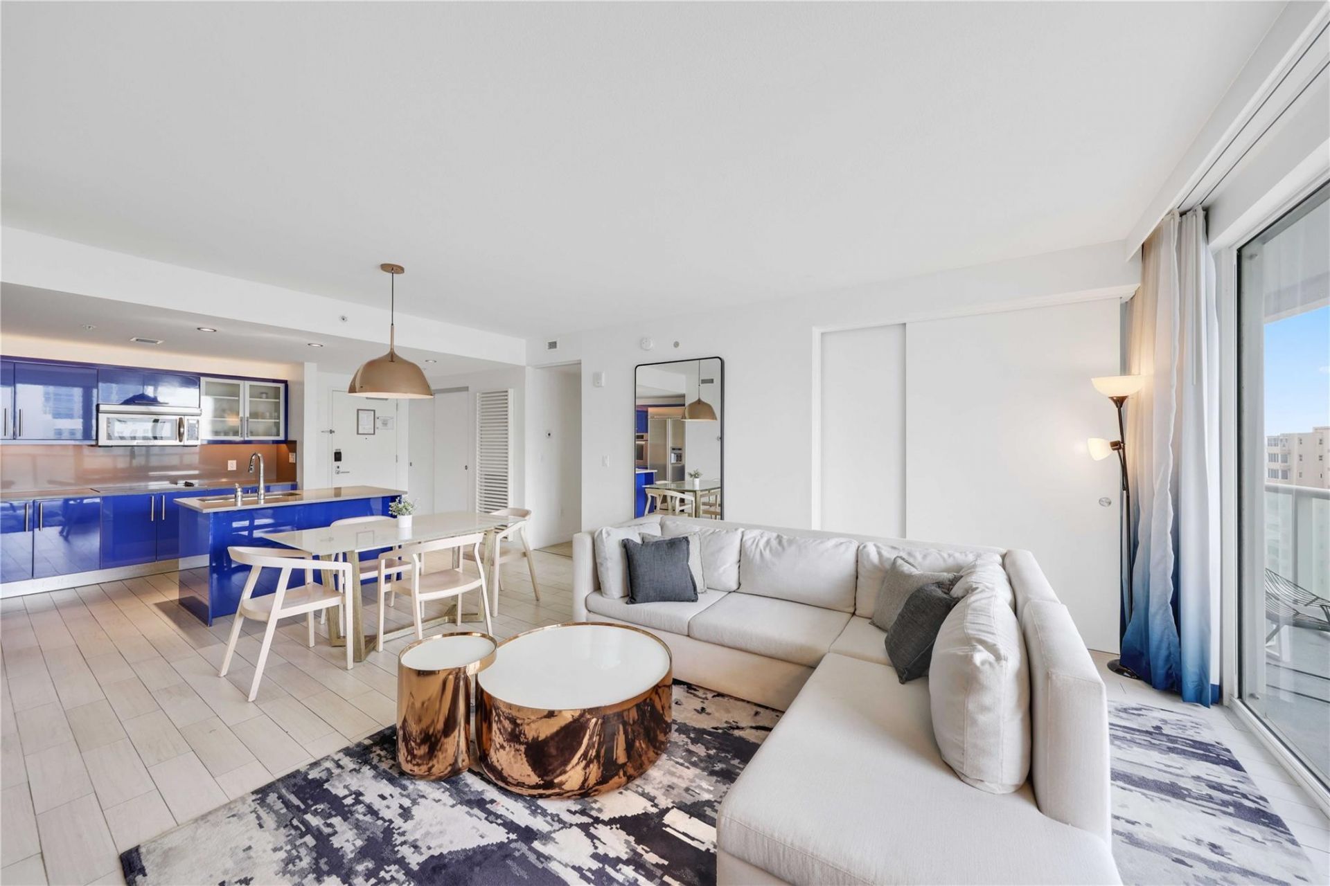 3101 Bayshore, Unit 1007, Fort Lauderdale, FL 33304 Photo