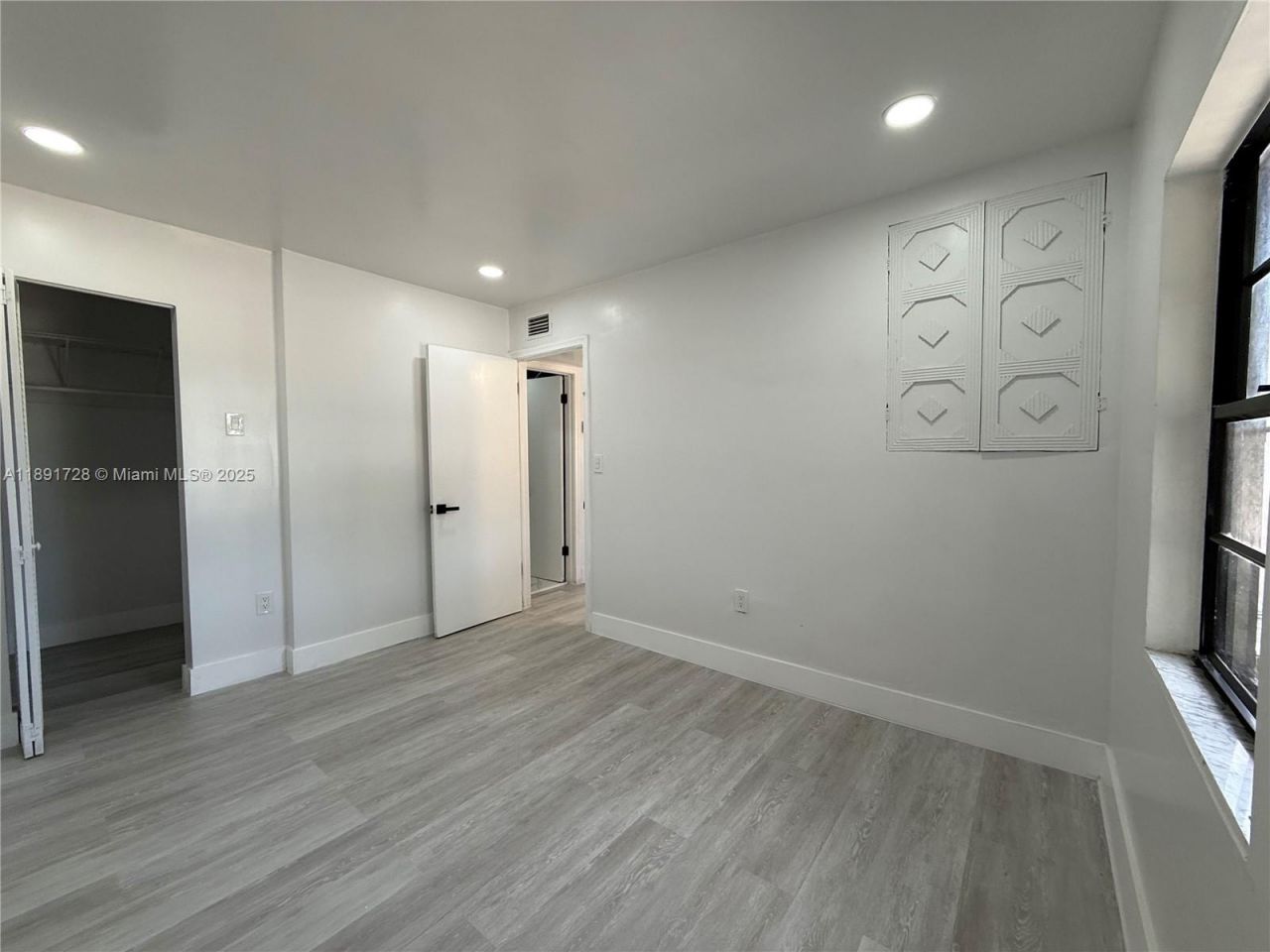 4534 NW 195th St, Miami Gardens, FL 33055 Photo