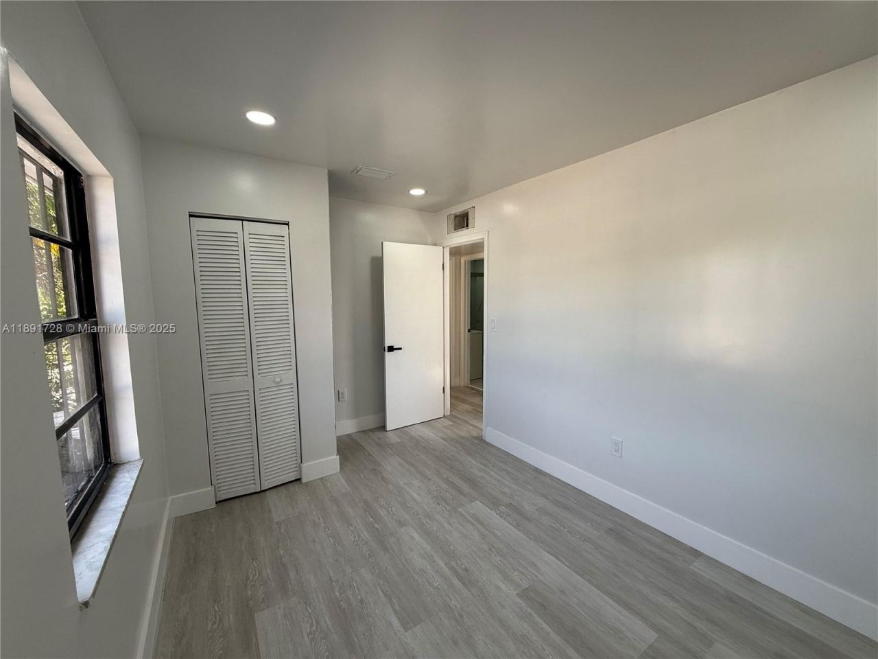 4534 NW 195th St, Miami Gardens, FL 33055 Photo