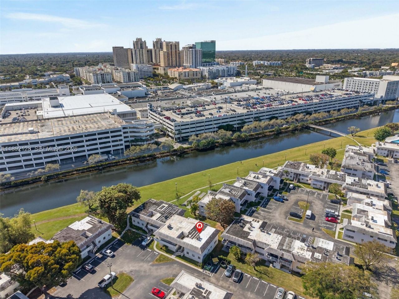 7330 SW 82nd St, Unit B218, Miami, FL 33143 Photo