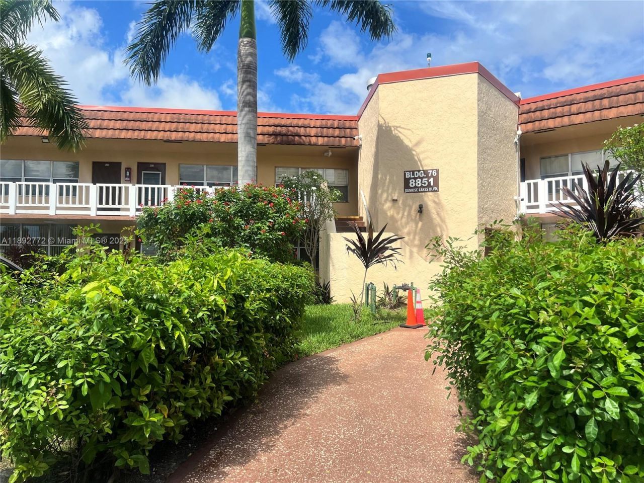 8851 Sunrise Lakes Blvd, Unit 109, Sunrise, FL 33322 Photo